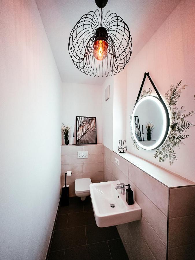 Oasis Appart - Wohnen Im Koenigspark - Elbhang Dresden - Grosse Terrasse - Netflix - Tg Ngoại thất bức ảnh